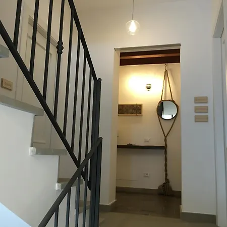 Antico Borgo San Francesco 3* Longi