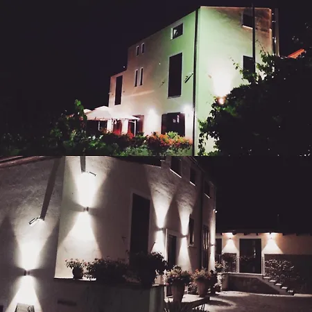 Antico Borgo San Francesco Frühstückspension Longi