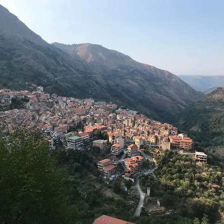 Antico Borgo San Francesco 3*